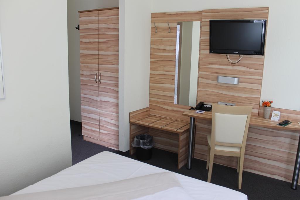 Hotel Weissach Am Neuenbuehl Bilik gambar
